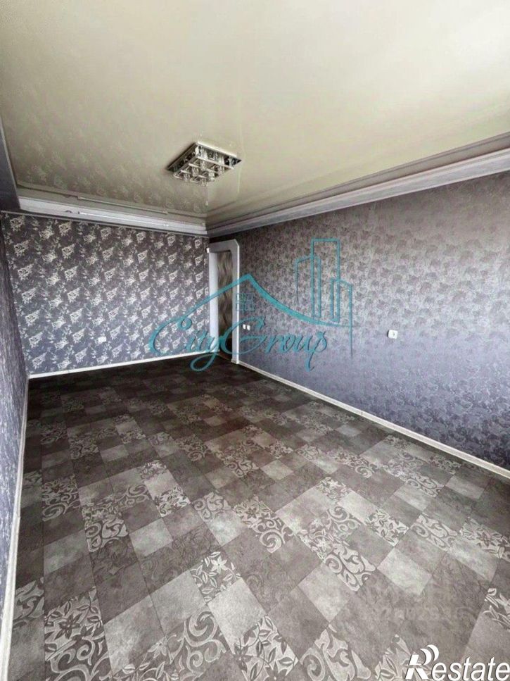 3-комн квартира Сарматский пер, 3,  д. 3