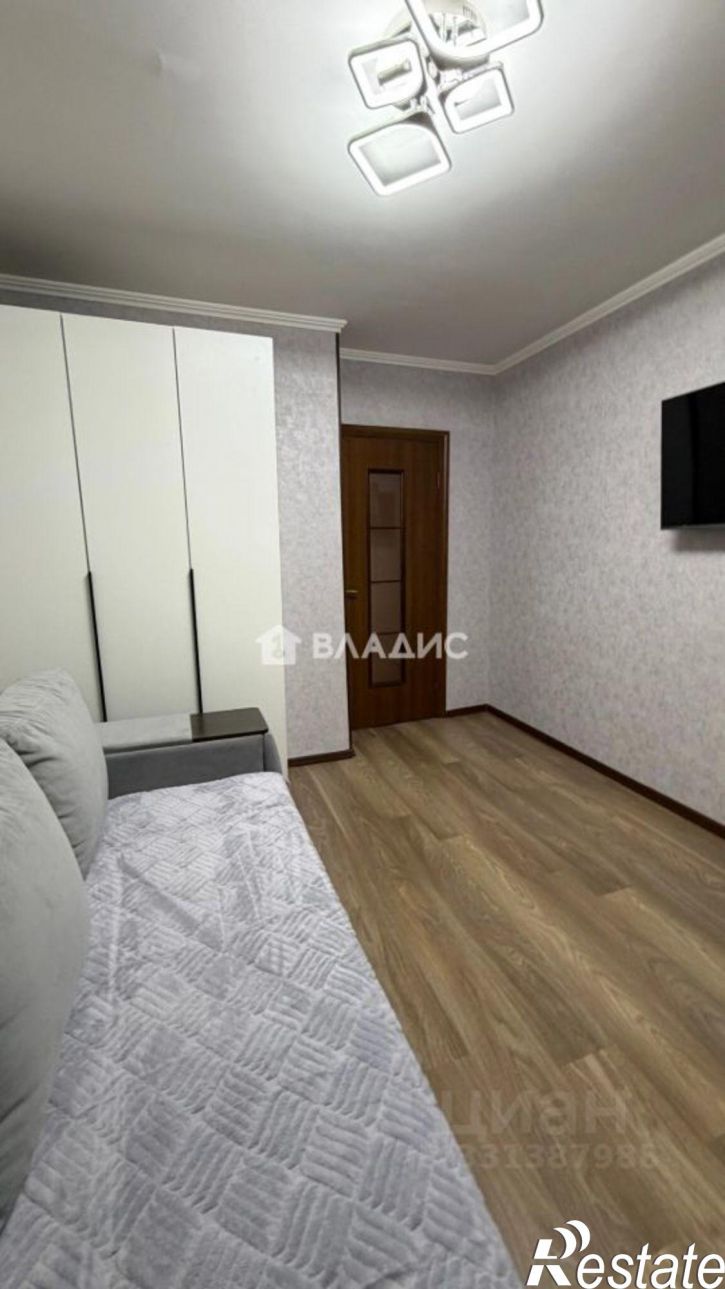 3-комн квартира ул м.Жукова, 7А,  д. 7А