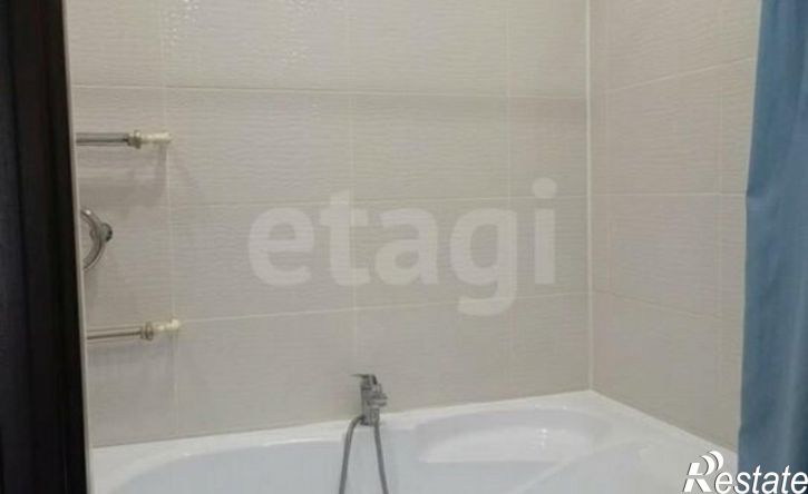 3-комн квартира ул Новосибирская, 52,  д. 52