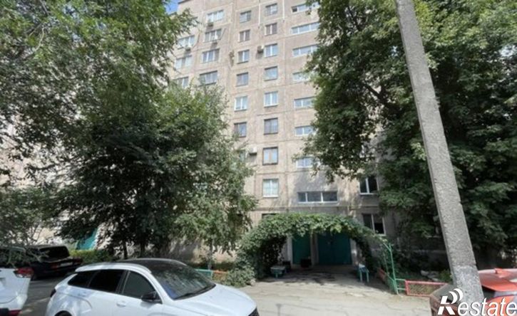 3-комн квартира ул Ялтинская, 99,  д. 99