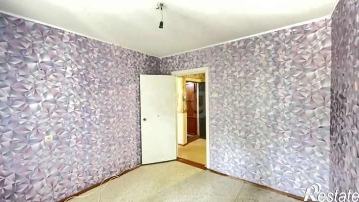 3-комн квартира ул Ялтинская, 99,  д. 99