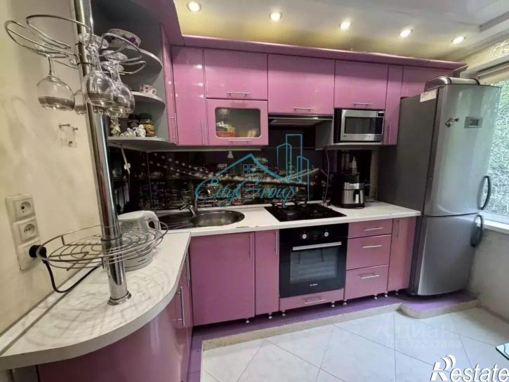 4-комн квартира ул Перегонная, 14А,  д. 14А