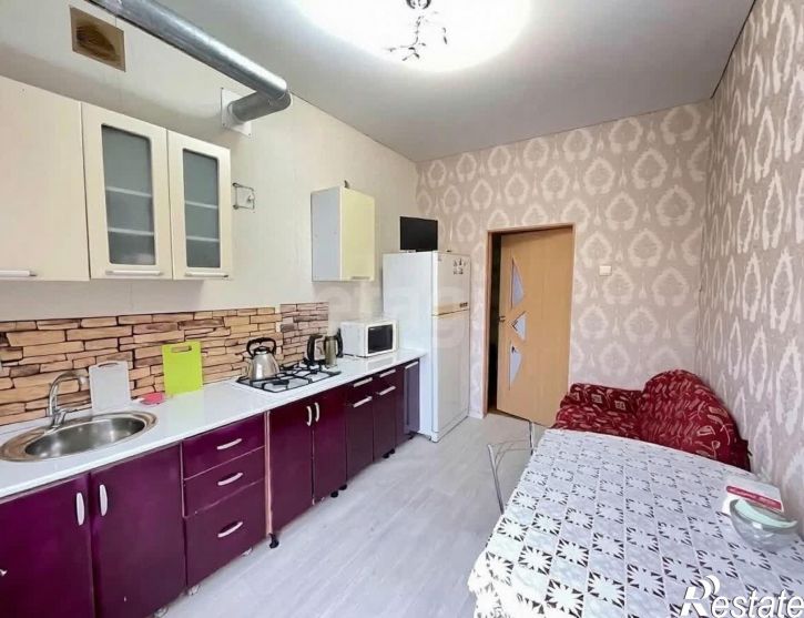 3-комн квартира ул П. Лафарга/Л. Толстого, 53/13,  д. 53/13