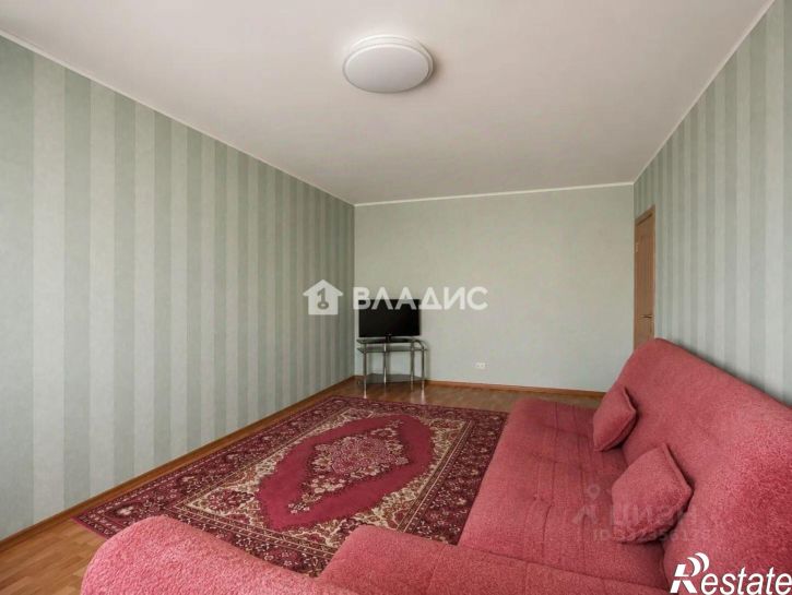 3-комн квартира ул Докучаева, 23,  д. 23