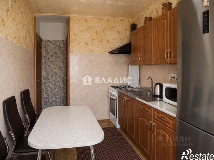 3-комн квартира ул Докучаева, 23,  д. 23