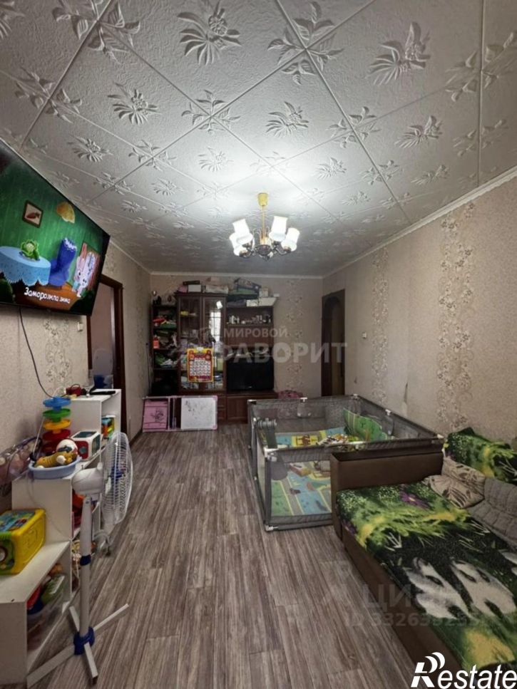 4-комн квартира ул Комарова, 24,  д. 24
