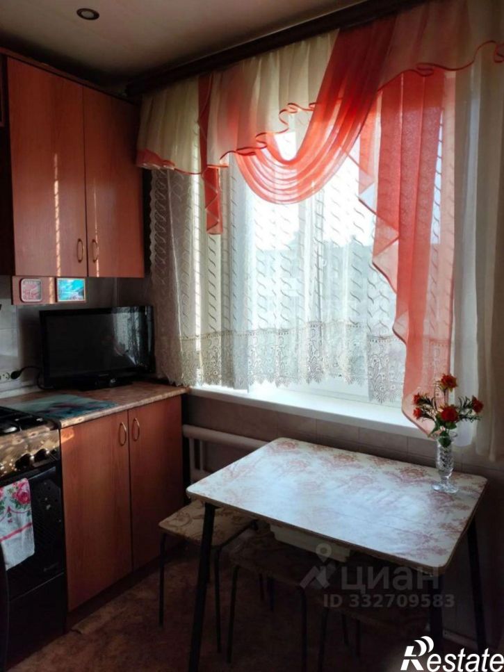 3-комн квартира ул Ленинского Комсомола, 30,  д. 30