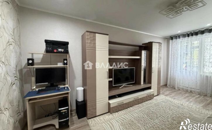 2-комн квартира ул Тамбовская, 10,  д. 10