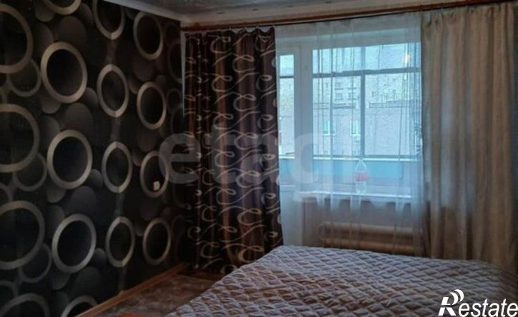 3-комн квартира ул Тамбовская, 10,  д. 10