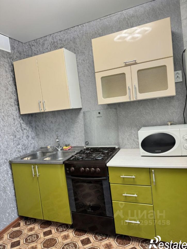 3-комн квартира ул Крайняя, 44,  д. 44