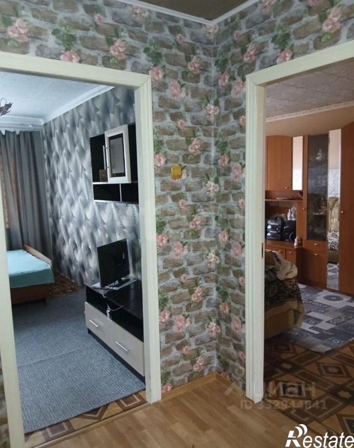3-комн квартира ул Тамбовская, 10,  д. 10