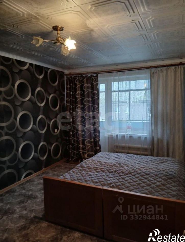 3-комн квартира ул Тамбовская, 10,  д. 10