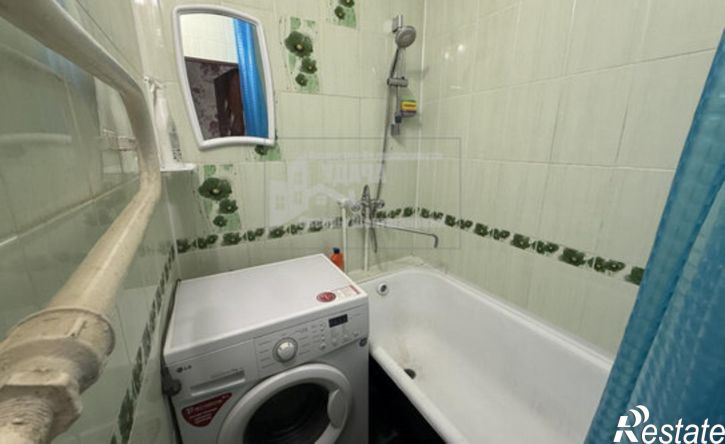 2-комн квартира ул Комарова, 2,  д. 2