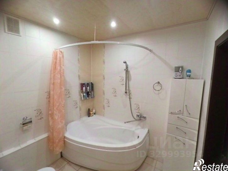 4-комн квартира ул Краматорская, 19Б,  д. 19Б