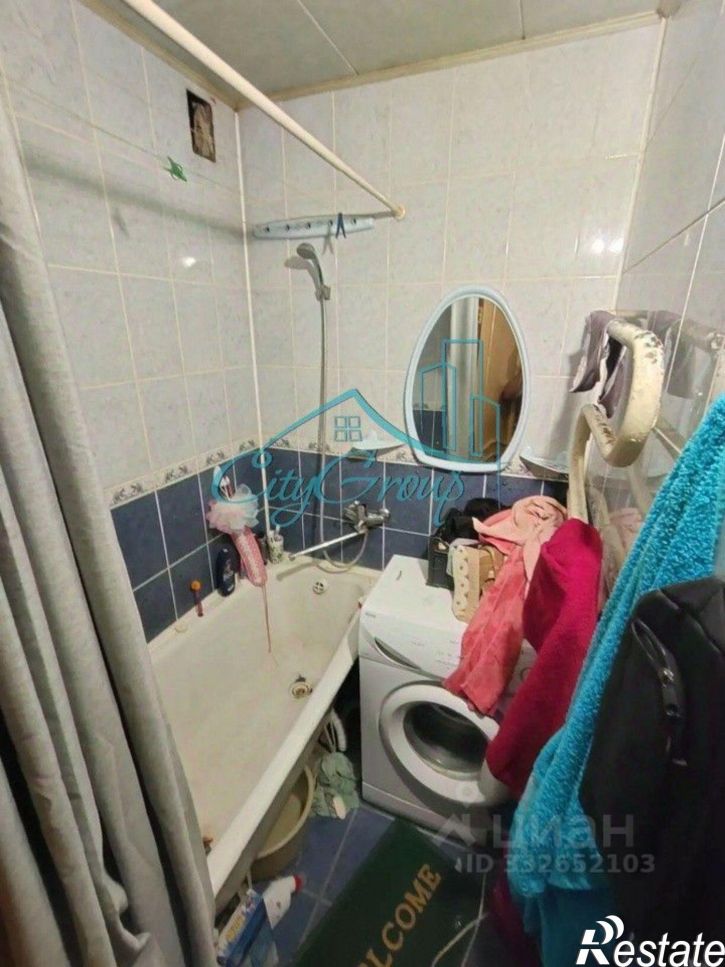 3-комн квартира ул Новомосковская, 98,  д. 98