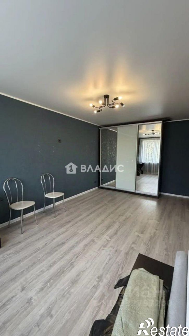 3-комн квартира ул Новомосковская, 98,  д. 98