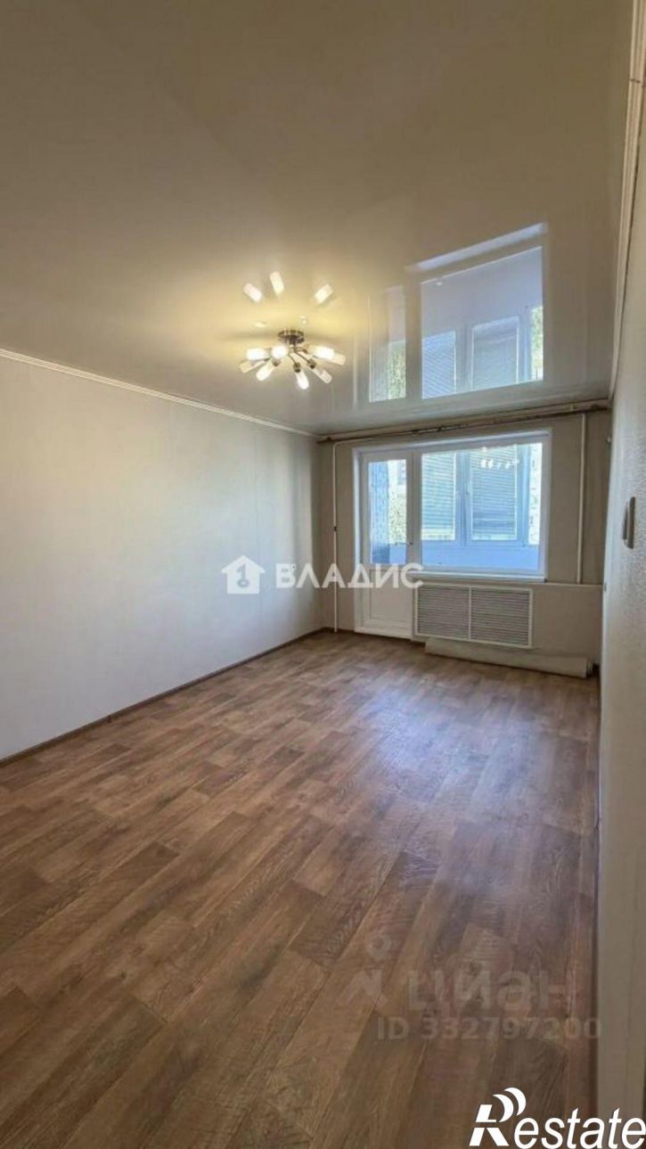 3-комн квартира ул Новомосковская, 98,  д. 98