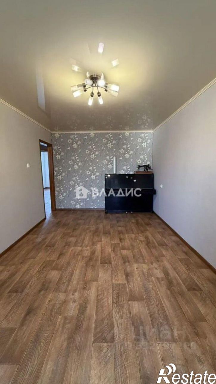 3-комн квартира ул Новомосковская, 98,  д. 98
