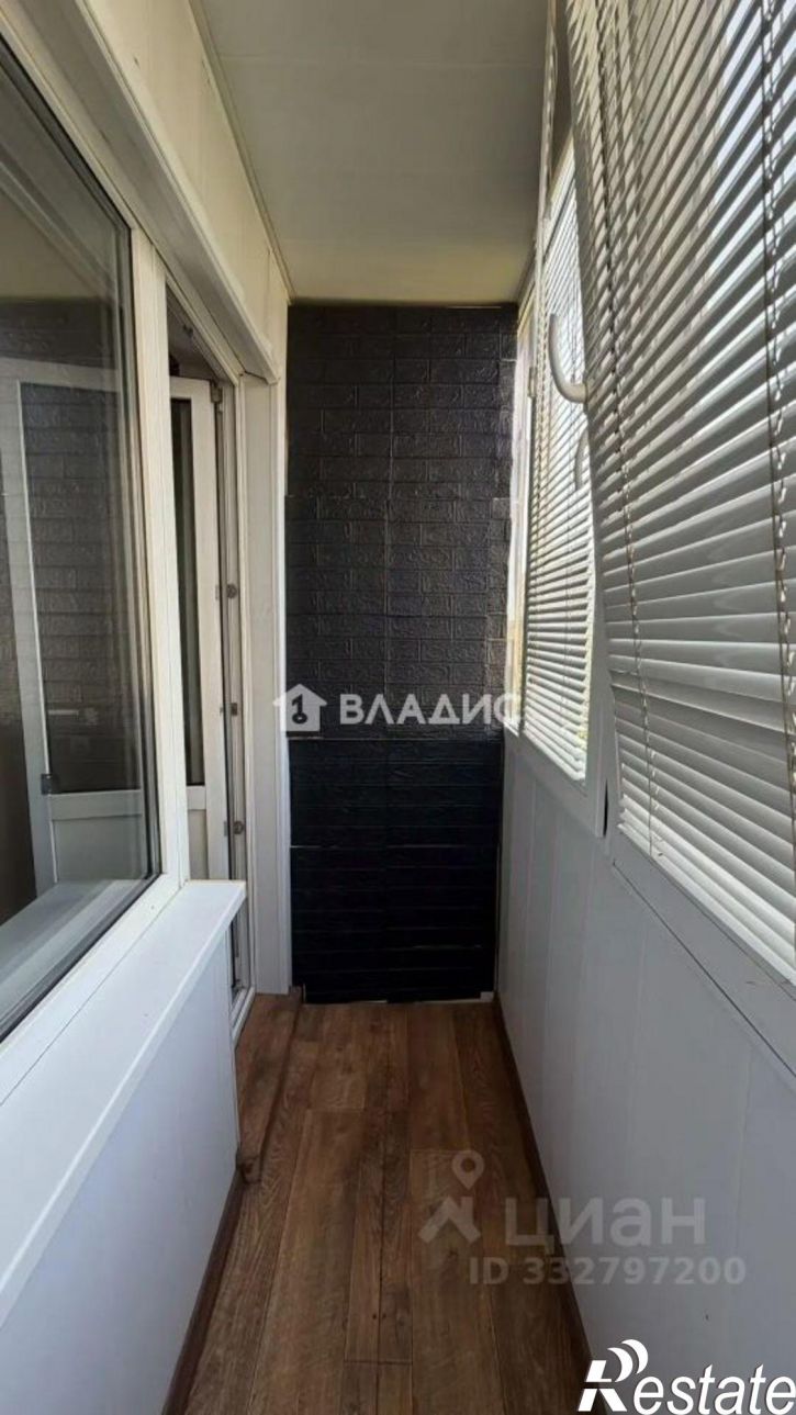 3-комн квартира ул Новомосковская, 98,  д. 98