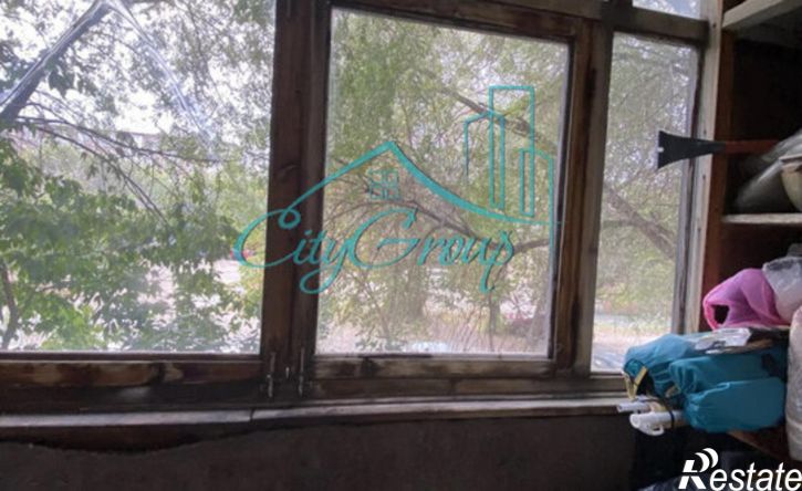 2-комн квартира ул Короленко, 33,  д. 33