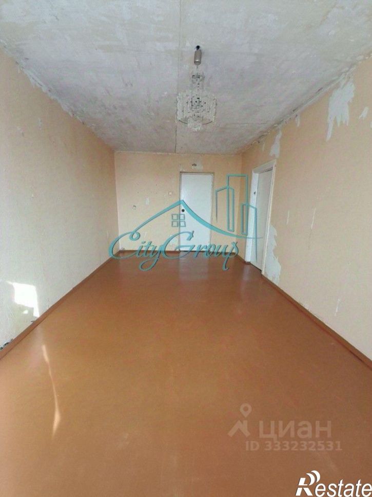 3-комн квартира ул Юлина, 4,  д. 4
