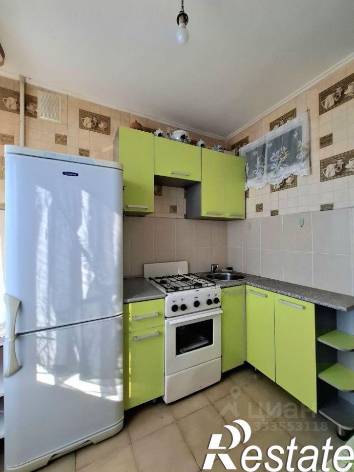 2-комн квартира проспект Космонавтов, 16,  д. 16