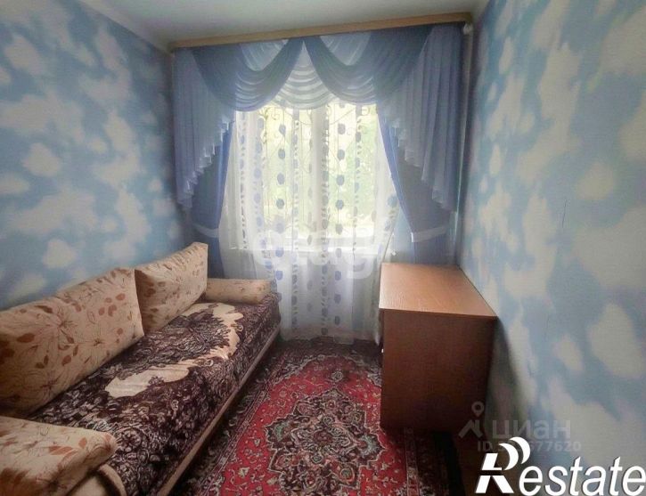 3-комн квартира улица Короленко, 134,  д. 134