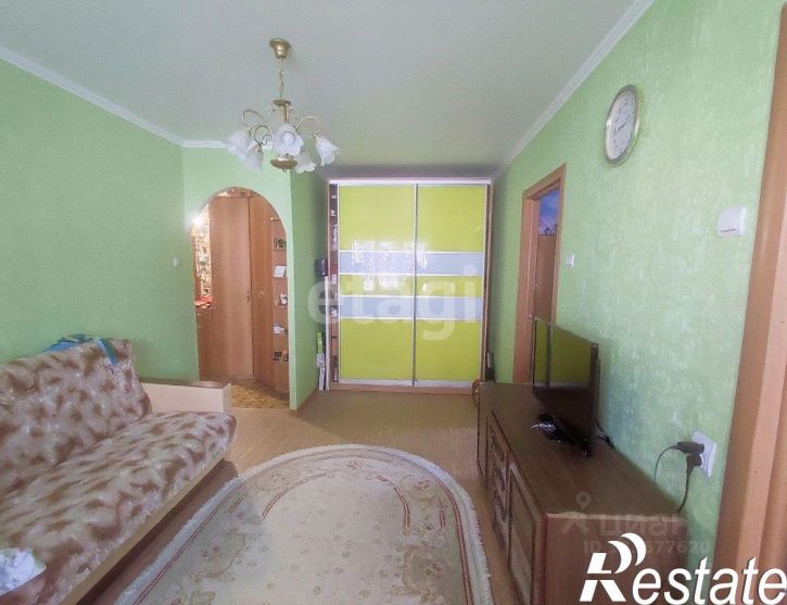 3-комн квартира улица Короленко, 134,  д. 134