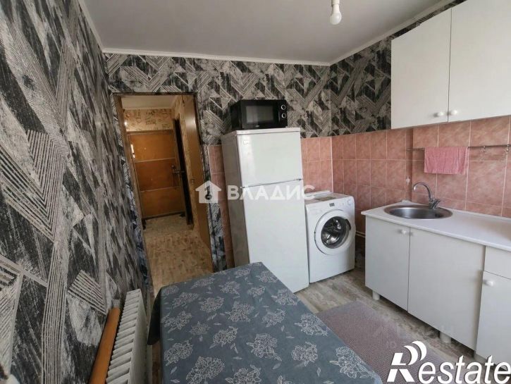 1-комн квартира Крайняя улица, 42,  д. 42