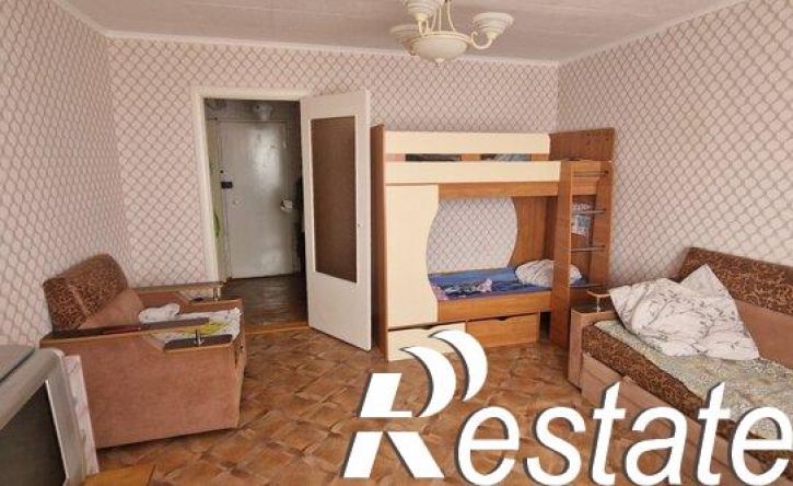 1-комн квартира улица Комарова, 1,  д. 1