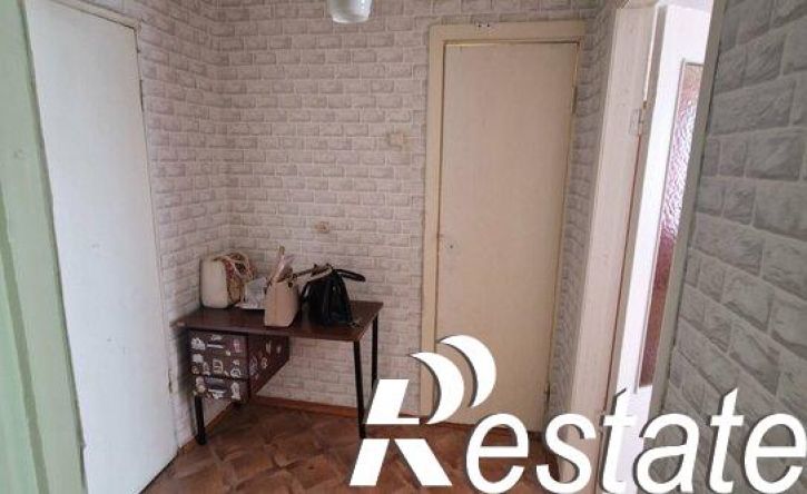 1-комн квартира улица Комарова, 1,  д. 1