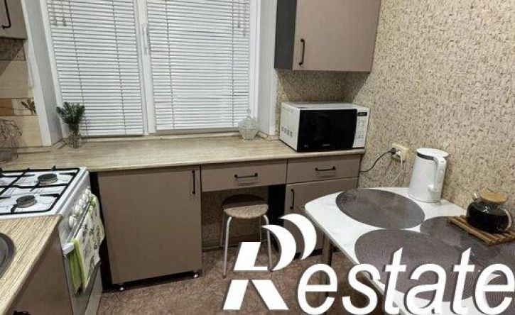 3-комн квартира Братская улица, 50А,  д. 50А