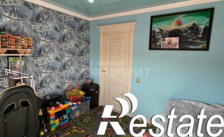 3-комн квартира Ялтинская улица, 99,  д. 99
