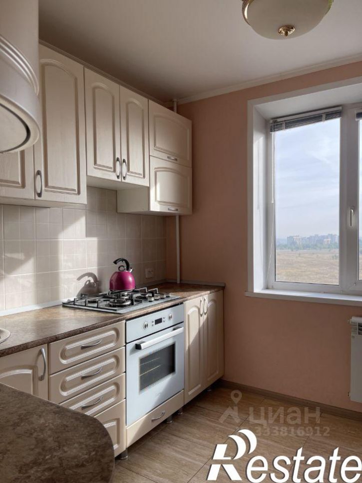 2-комн квартира Орский проспект, 35,  д. 35