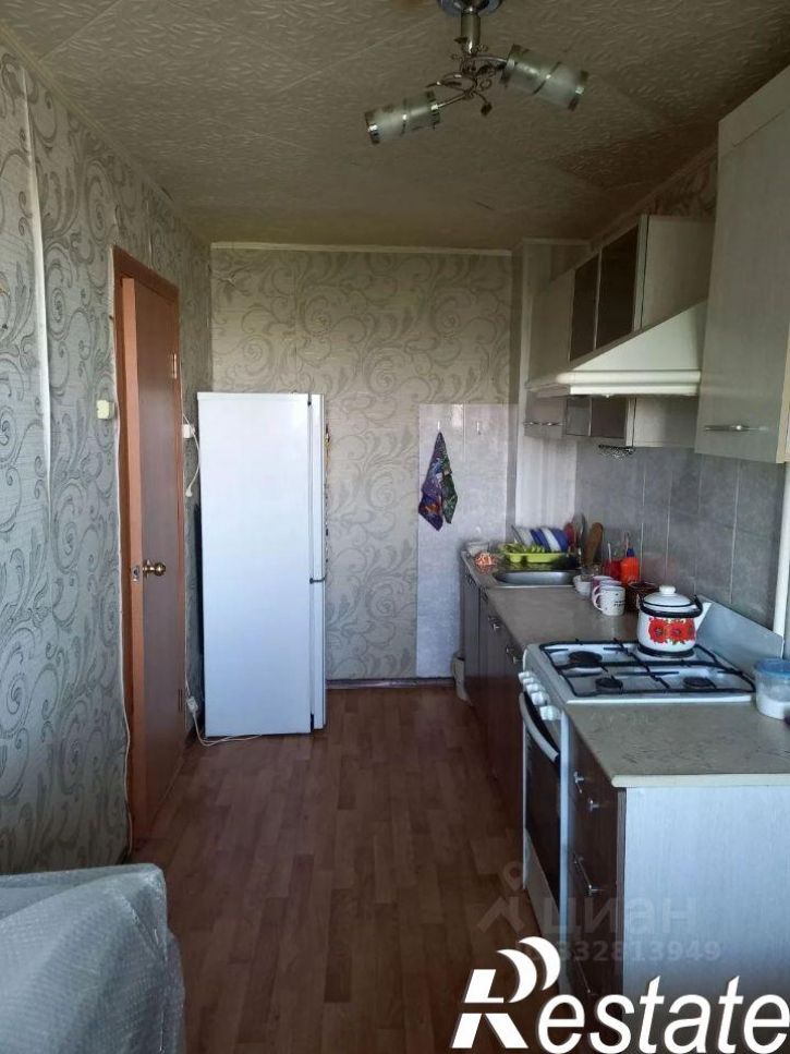2-комн квартира улица Комарова, 1,  д. 1