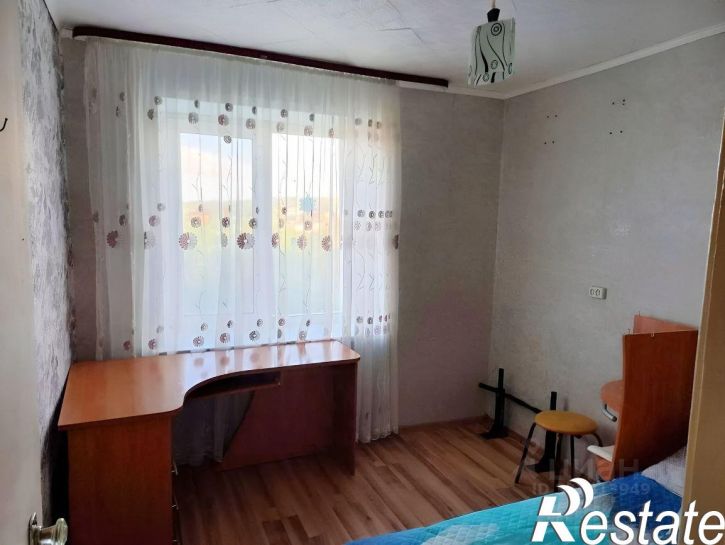 2-комн квартира улица Комарова, 1,  д. 1