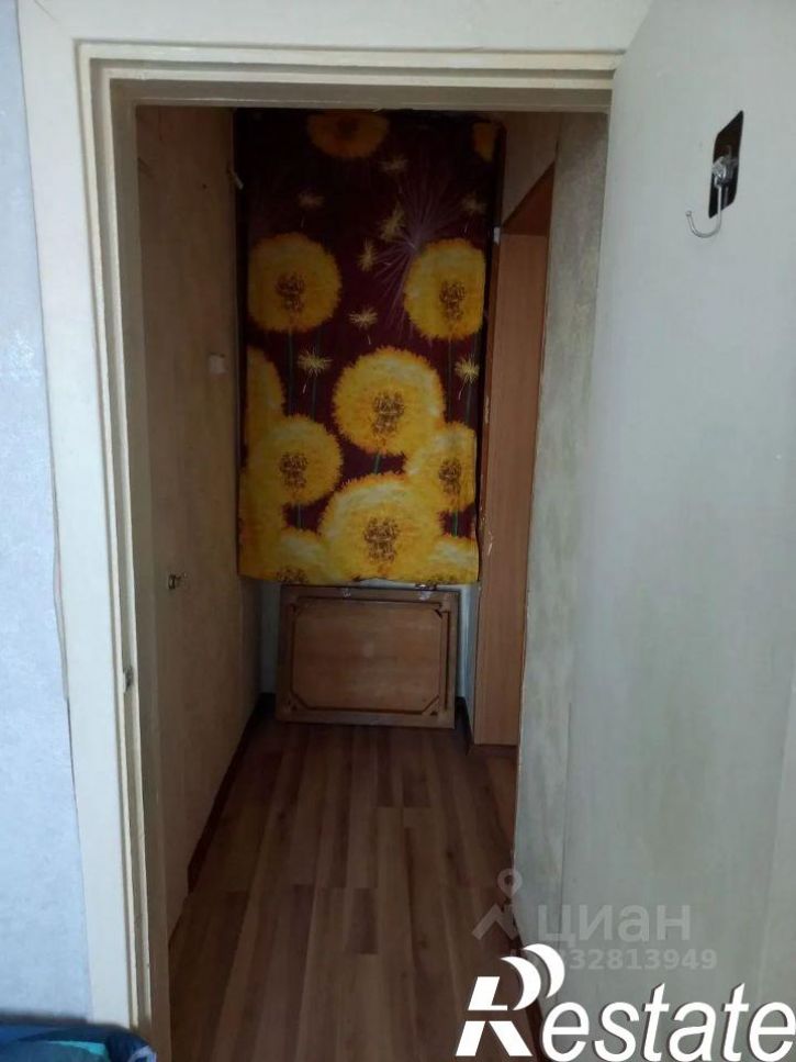 2-комн квартира улица Комарова, 1,  д. 1
