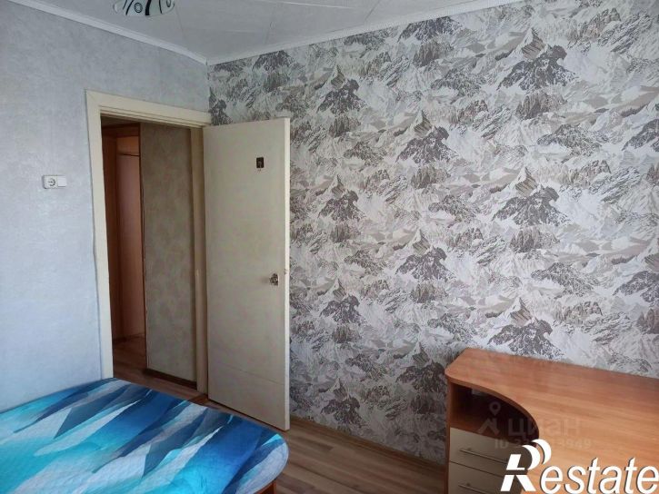 2-комн квартира улица Комарова, 1,  д. 1