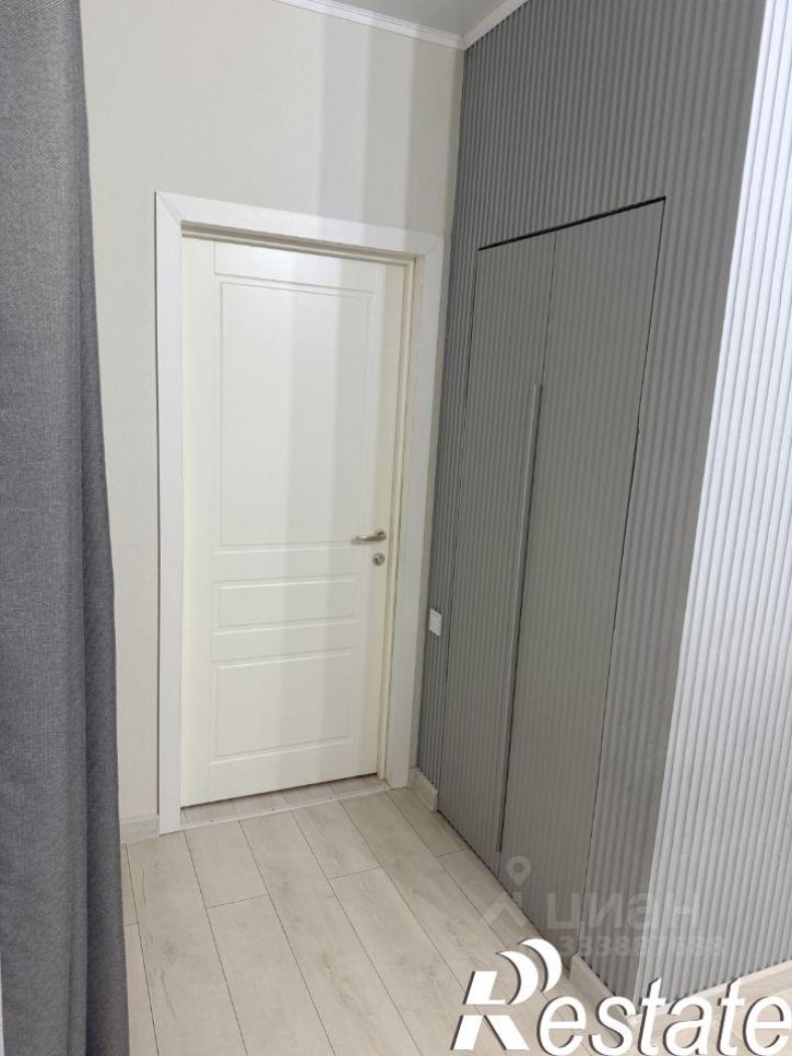 3-комн квартира улица Радостева, 8,  д. 8