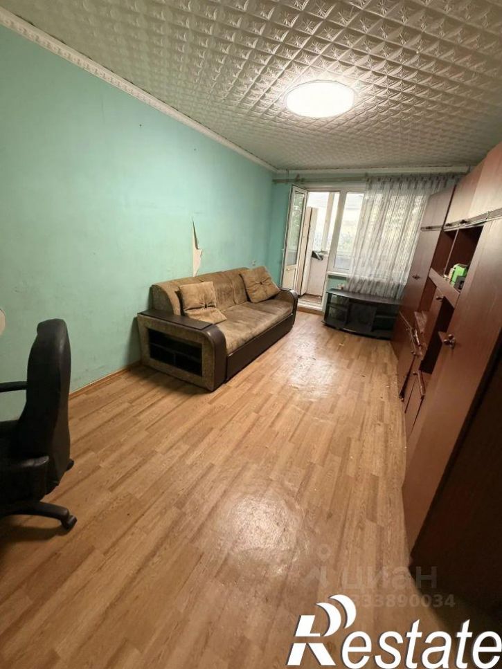 2-комн квартира Братская улица, 42,  д. 42