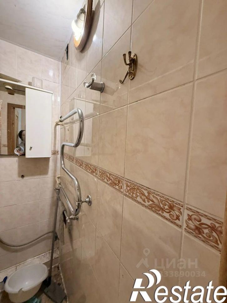 2-комн квартира Братская улица, 42,  д. 42