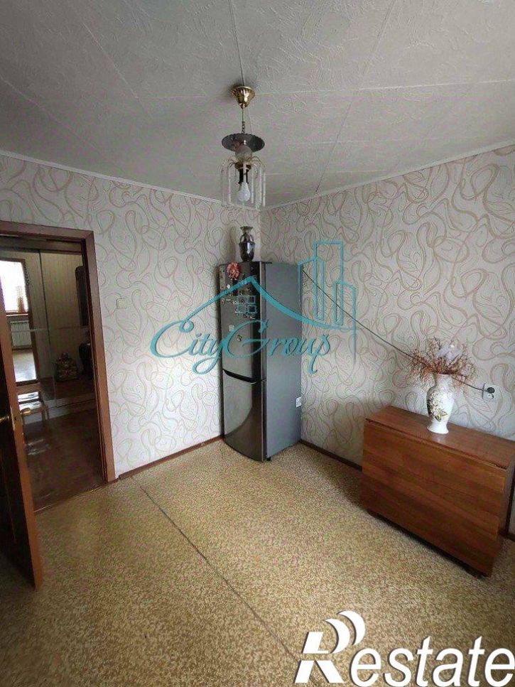 3-комн квартира улица Докучаева, 52А,  д. 52А