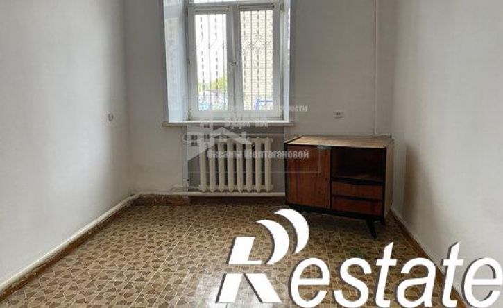 3-комн квартира улица Строителей, 11,  д. 11