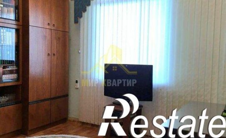 3-комн квартира улица Суворова, 27,  д. 27