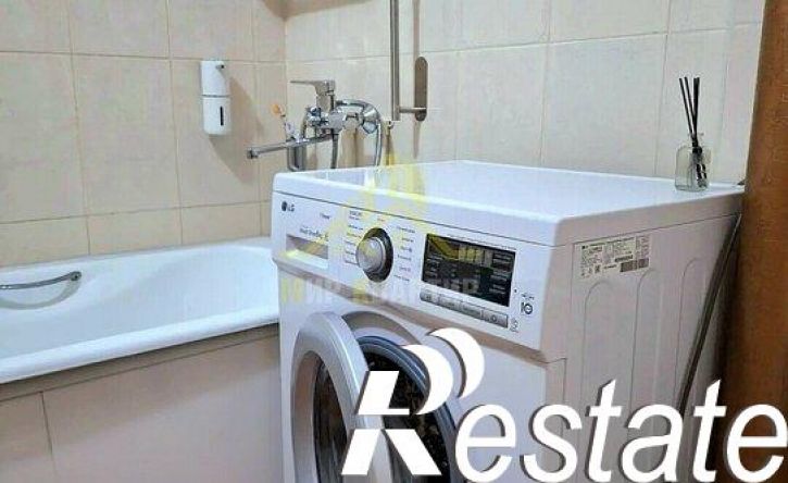 3-комн квартира улица Суворова, 27,  д. 27