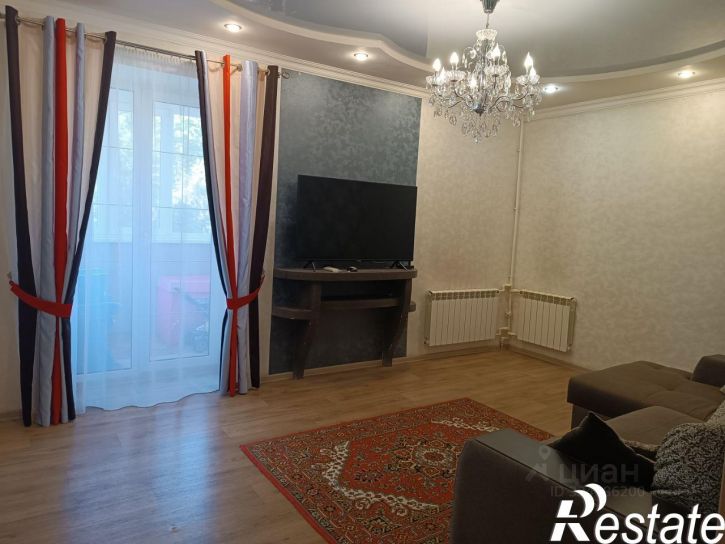 3-комн квартира улица Кутузова, 26,  д. 26