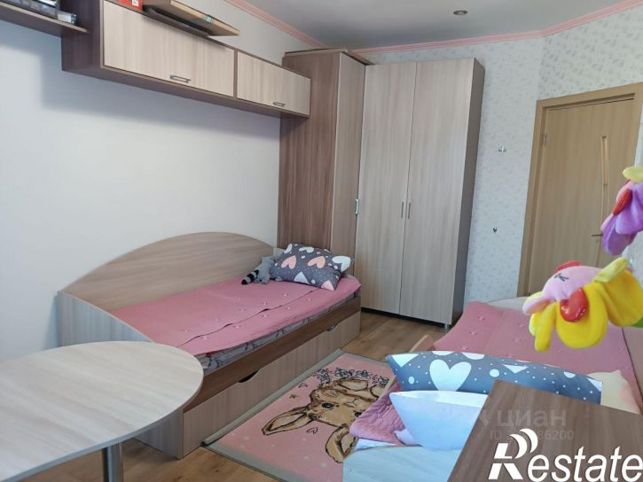 3-комн квартира улица Кутузова, 26,  д. 26
