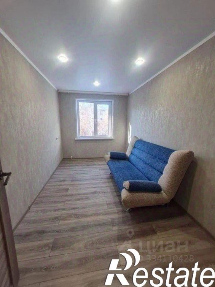 3-комн квартира улица Короленко, 142А,  д. 142А