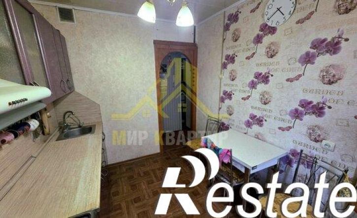 3-комн квартира улица Докучаева, 52А,  д. 52А