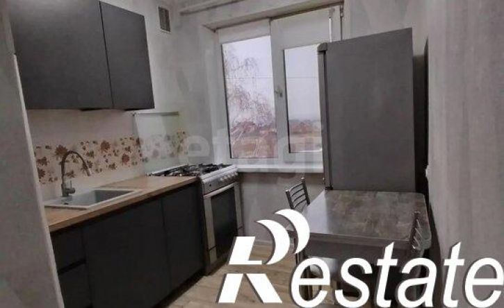 3-комн квартира улица Андреева, 6,  д. 6
